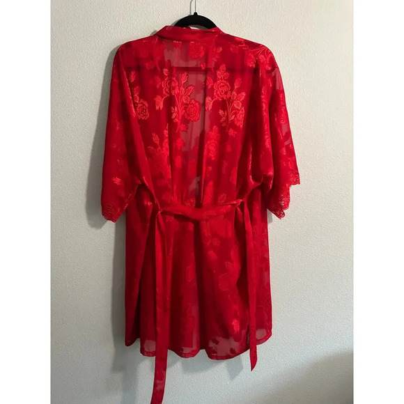Vintage VTG Frederick’s of Hollywood Lingerie Red Rose Nightgown Chemise Robe - Picture 10 of 10
